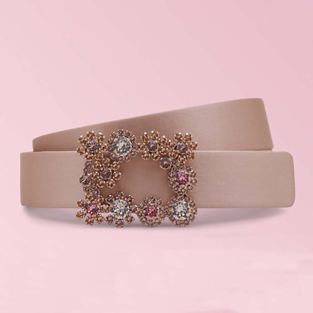 Roger Vivier Wome Flowers Belt in Silk Satin-Sandy