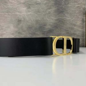 30 Montaigne Reversible Belt Aspen Green and Dusty Ivory Smooth Calfskin,  20 MM