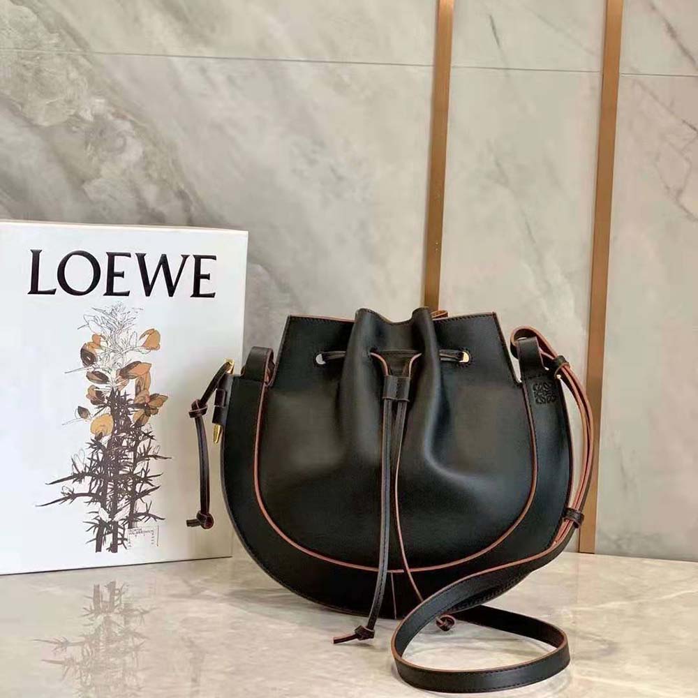 Loewe Small Horseshoe bag in nappa calfskin
