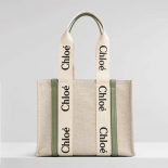 Chloe Women Medium Woody Tote Bag in Cotton-Green