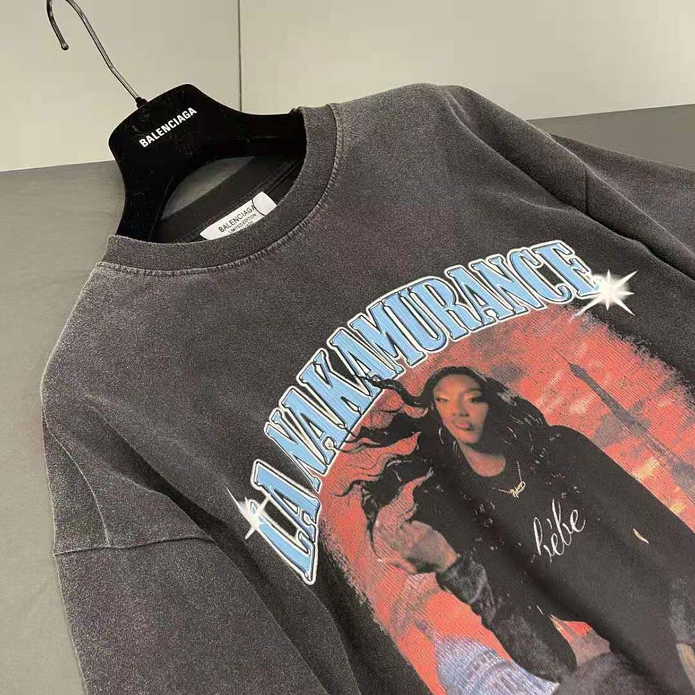 aya nakamura balenciaga t shirt
